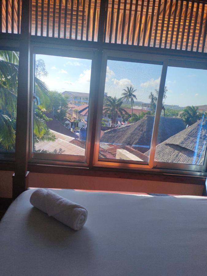 Serene Beach Resort Dar es Salaam Bagian luar foto