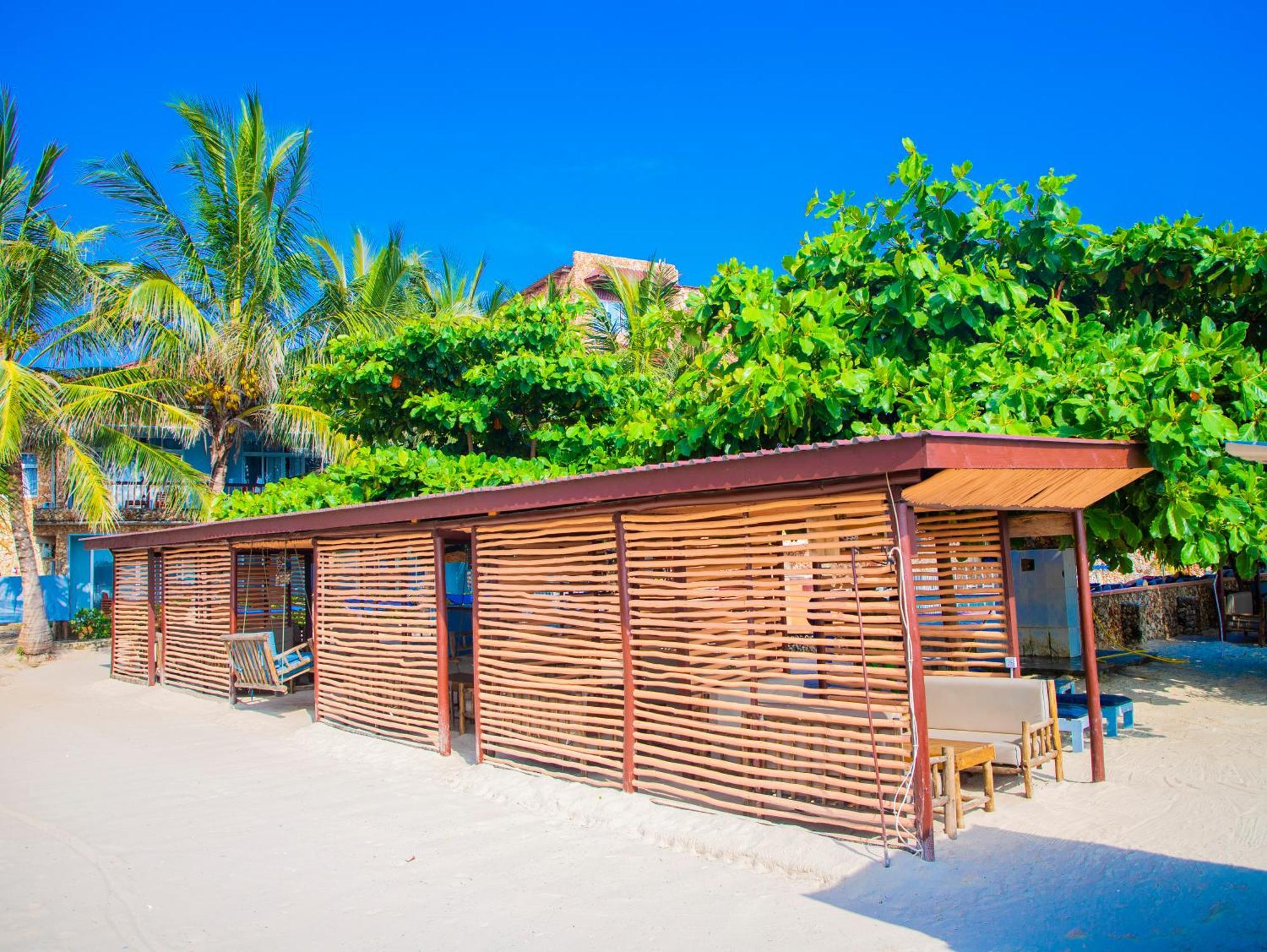 Serene Beach Resort Dar es Salaam Bagian luar foto